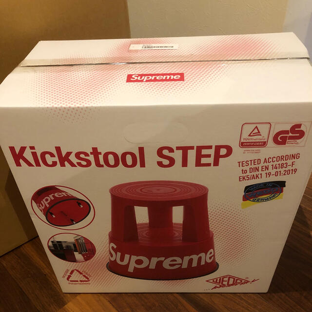 Supreme(シュプリーム)の【未開封】シュプリーム  step stool インテリア/住まい/日用品の椅子/チェア(スツール)の商品写真