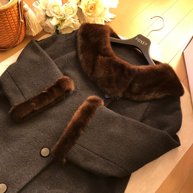 René(ルネ)のRene ミンク襟のウールのコート レディースのジャケット/アウター(毛皮/ファーコート)の商品写真