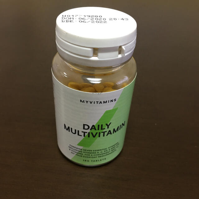 MYPROTEIN(マイプロテイン)のデイリー　マルチビタミン　180錠　マイプロテイン 食品/飲料/酒の健康食品(ビタミン)の商品写真