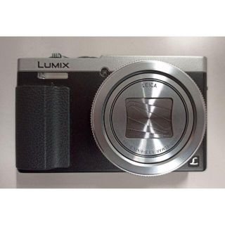 パナソニック(Panasonic)のパナソニック ルミックス LUMIX DMC-TZ70-S（シルバー）(コンパクトデジタルカメラ)