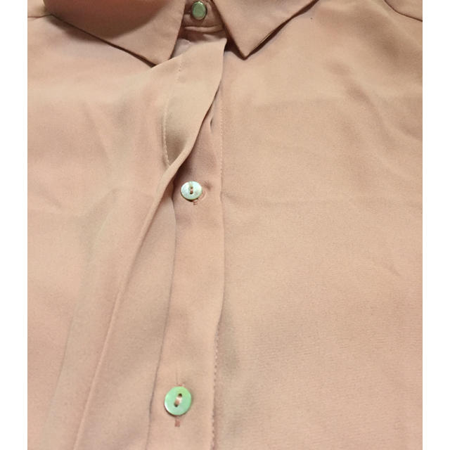 H&M(エイチアンドエム)のH&M ポリブラウス レディースのトップス(シャツ/ブラウス(半袖/袖なし))の商品写真