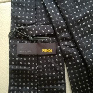 フェンディ(FENDI)のFendi フェンディ　ネクタイ　未使用(ネクタイ)