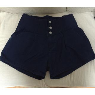 イング(INGNI)のハイウエスト ショートパンツ(ショートパンツ)