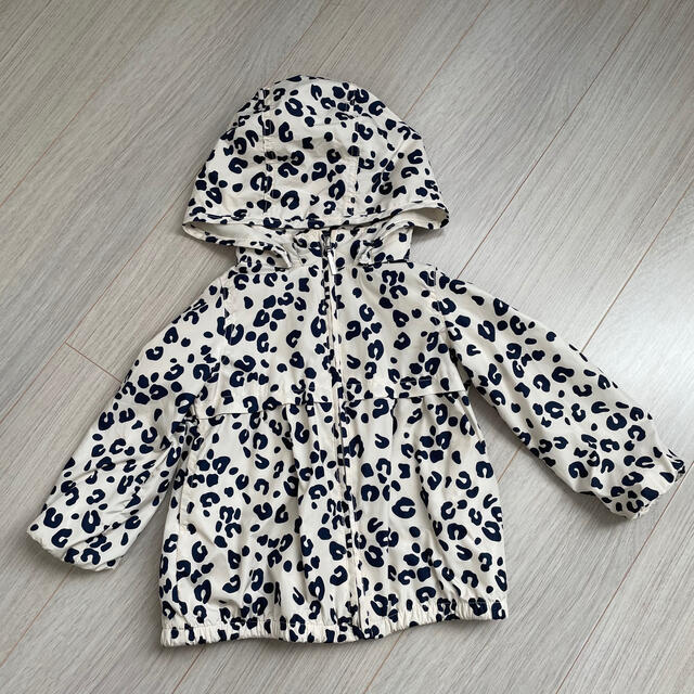 babyGAP(ベビーギャップ)のbabygap アウター ジャケット ナイロン ライトアウター キッズ/ベビー/マタニティのキッズ服女の子用(90cm~)(ジャケット/上着)の商品写真