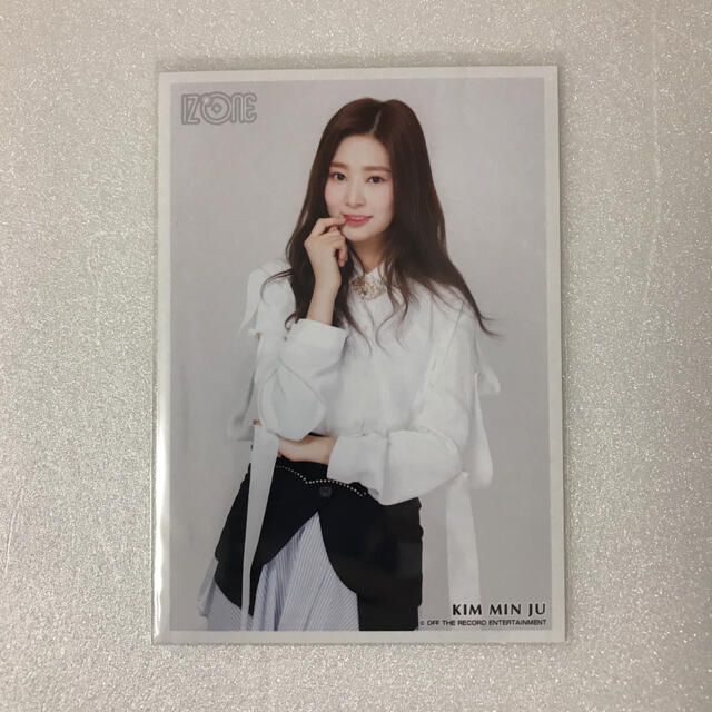 IZ*ONE ミンジュ ペンミ ファンミーティング 生写真 1種 エンタメ/ホビーのタレントグッズ(アイドルグッズ)の商品写真