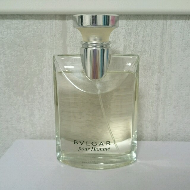 BVLGARI(ブルガリ)のブルガリプールオム 100ml インテリア/住まい/日用品の日用品/生活雑貨/旅行(日用品/生活雑貨)の商品写真