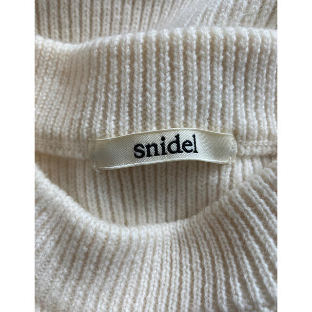 SNIDEL(スナイデル)のsnidel ニットワンピース レディースのワンピース(ひざ丈ワンピース)の商品写真