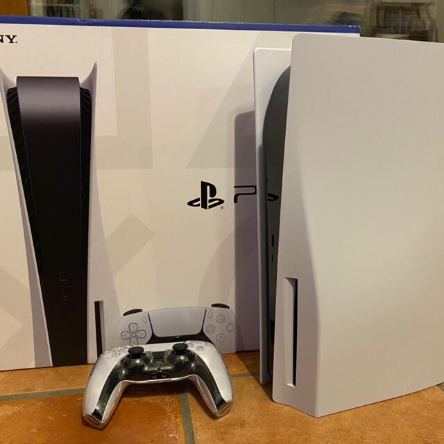 PlayStation(プレイステーション)のこじまる様専用SONY PlayStation5 CFI-1000A01 エンタメ/ホビーのゲームソフト/ゲーム機本体(家庭用ゲーム機本体)の商品写真