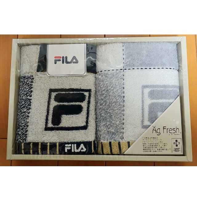 FILA(フィラ)のFILAウォッシュタオル インテリア/住まい/日用品の日用品/生活雑貨/旅行(タオル/バス用品)の商品写真