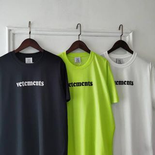 バレンシアガ(Balenciaga)のvetements\ヴェトモン　PostageTシャツ　SS20(Tシャツ/カットソー(半袖/袖なし))