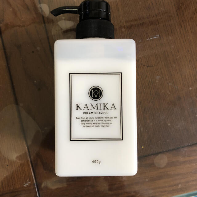 カミカ 黒髪クリームシャンプー KAMIKA 400g Hjc1ai5Pjs
