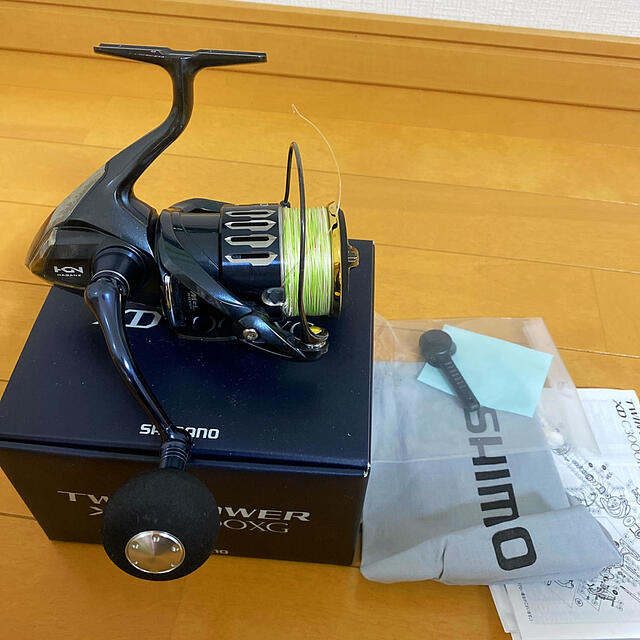 SHIMANO(シマノ)のシマノ　ツインパワーXD 4000XG スポーツ/アウトドアのフィッシング(リール)の商品写真