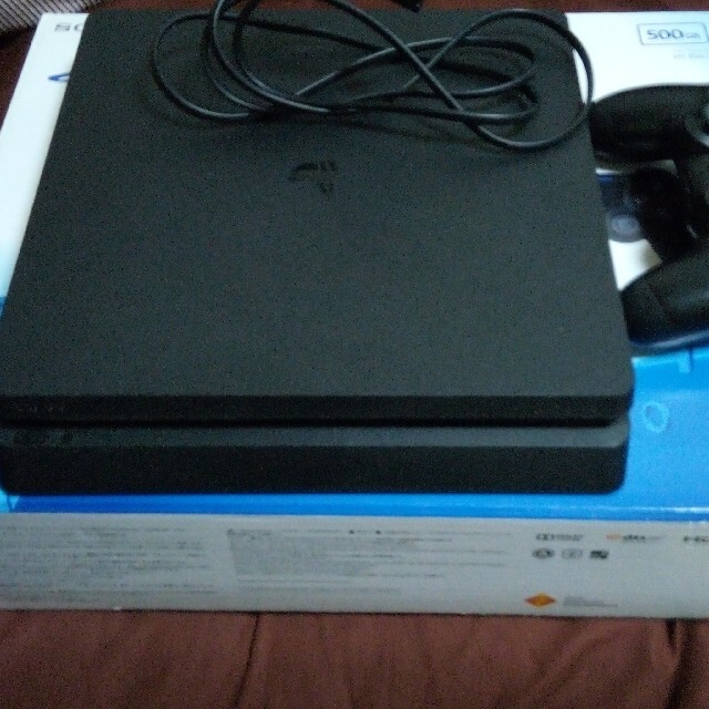 PS4の本体 cuh-2000スリム PS4の本体 cuh-2000スリム