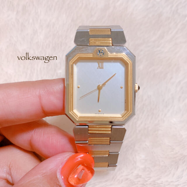 Volkswagen(フォルクスワーゲン)の【volkswagen】vintage ツインカラー　腕時計　電池交換済み　美品 レディースのファッション小物(腕時計)の商品写真