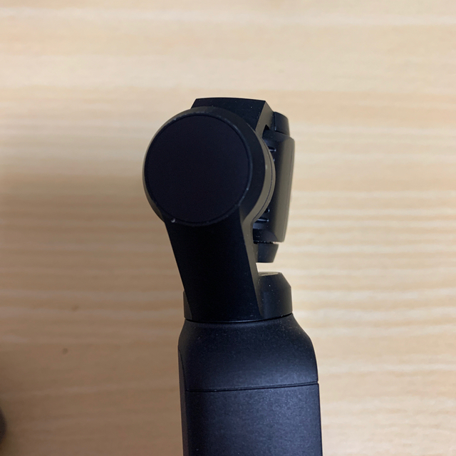 オズモポケット　USB-C - Lightningケーブル広角レンズ付き スマホ/家電/カメラのカメラ(ビデオカメラ)の商品写真