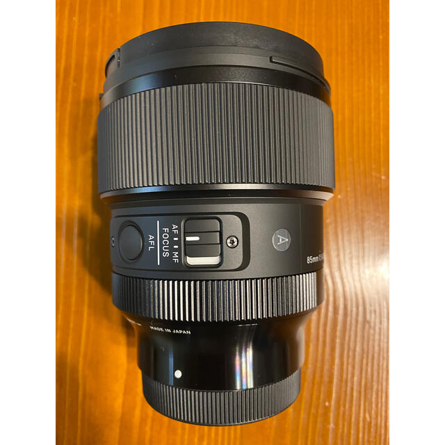 SIGMA(シグマ)のsigma 85mm f1.4 dg dn Art Eマウント ほぼ新品 スマホ/家電/カメラのカメラ(レンズ(単焦点))の商品写真