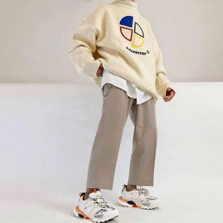 メゾンキツネ(MAISON KITSUNE')のみちうえしゅうと様専用ページ(ニット/セーター)