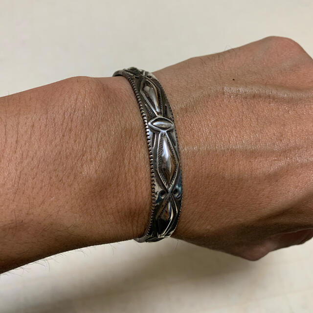 RAY ADAKAI (レイアダカイ) バングル 美品