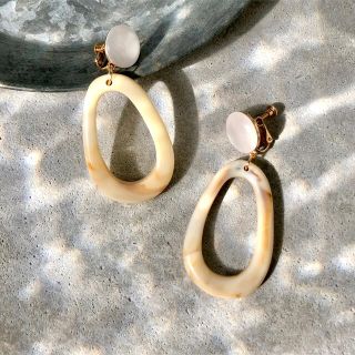 プチプラアクセサリー❤️マーブル柄/べっ甲 大ぶりドロップピアス/イヤリング(ピアス)