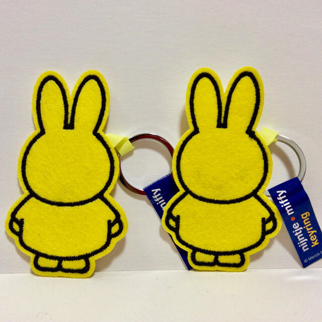 miffy(ミッフィー)のミッフィーフェルトキーリングイエロー実物写真確認つき★オランダ レディースのファッション小物(キーホルダー)の商品写真