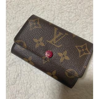 ルイヴィトン(LOUIS VUITTON)のLV ルイヴィトン　キーケース⭐️ イニシャル付き(キーケース)