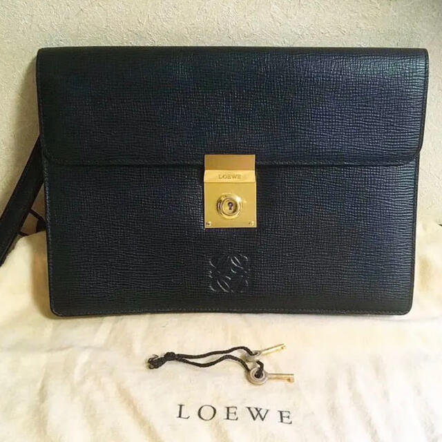 【極美品】LOEWE クラッチバッグ　セカンドバッグ  ブラック