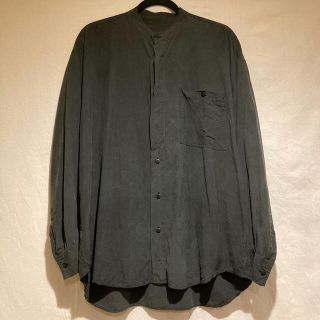隠れボタンノーカラーシャツ(シャツ)