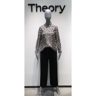 Theory 20ss レオパード柄ノースリーブブラウス ベージュ