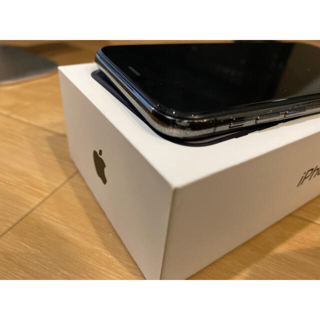 Apple(アップル)のiPhone X 256GB スマホ/家電/カメラのスマートフォン/携帯電話(スマートフォン本体)の商品写真