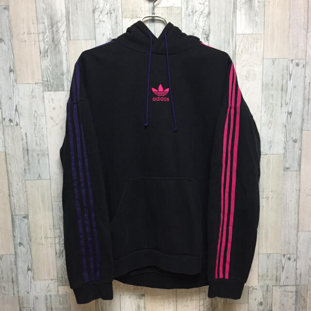 adidas(アディダス)の古着 90s adidas アディダス パーカー 刺繍ロゴ 3L メンズのトップス(パーカー)の商品写真