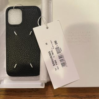 マルタンマルジェラ(Maison Martin Margiela)のMAISON MARGIELA マルジェラ iphone 12mini(iPhoneケース)