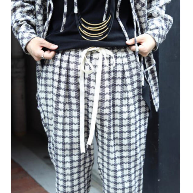 MASU JACQUARD CHECK PANTS（ECRU） メンズのパンツ(スラックス)の商品写真