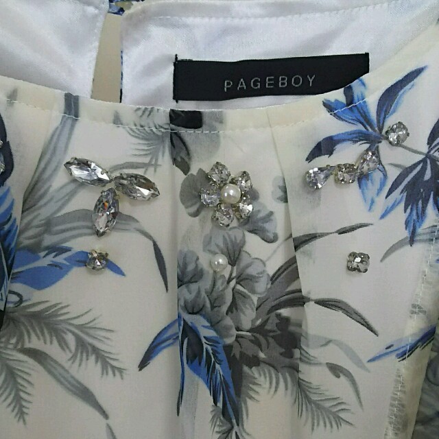 PAGEBOY(ページボーイ)の最終です☆新品☆シフォントップス♪ レディースのトップス(カットソー(半袖/袖なし))の商品写真