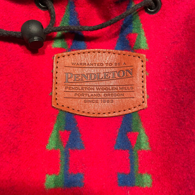 PENDLETON(ペンドルトン)のUSA製 PENDLETON ペンドルトン ネイティブ柄 ワンショルダーバッグ メンズのバッグ(ドラムバッグ)の商品写真