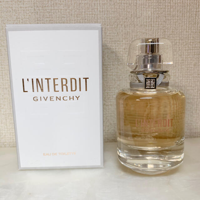 GIVENCHY(ジバンシィ)のランテルディ オーデパルファム　ジバンシィ　50ml コスメ/美容の香水(香水(女性用))の商品写真