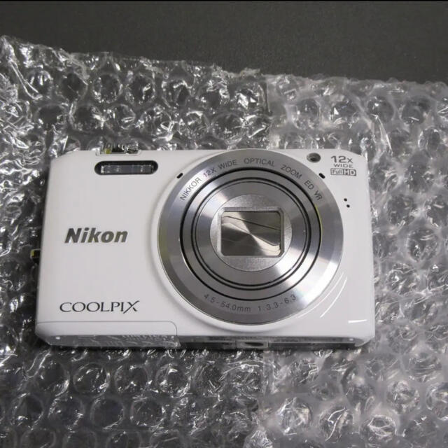 Nikon(ニコン)の未使用　Wi-Fi搭載　ニコン デジカメCOOLPIX　S6800 光学12倍 スマホ/家電/カメラのカメラ(コンパクトデジタルカメラ)の商品写真