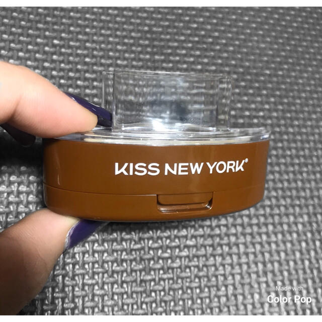 KISS NEW YORK アイブロウスタンプ コスメ/美容のベースメイク/化粧品(パウダーアイブロウ)の商品写真
