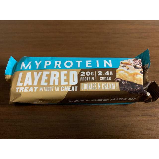 MYPROTEIN(マイプロテイン)のmy protein cookies n cream プロテインバー 5本 食品/飲料/酒の食品(菓子/デザート)の商品写真