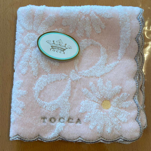TOCCA(トッカ)の【専用】TOCCA トッカ タオルハンカチ 新品未使用　2枚 レディースのファッション小物(ハンカチ)の商品写真