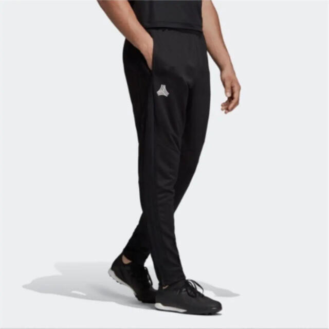adidas(アディダス)の新品 アディダス TANGO CAGE FITKNIT スリムパンツ サイズM メンズのパンツ(その他)の商品写真