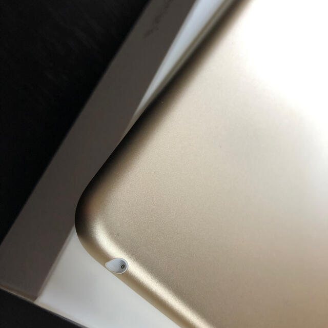 第4世代 iPad mini 4 Wi-Fi 128GB MK9Q2J/A