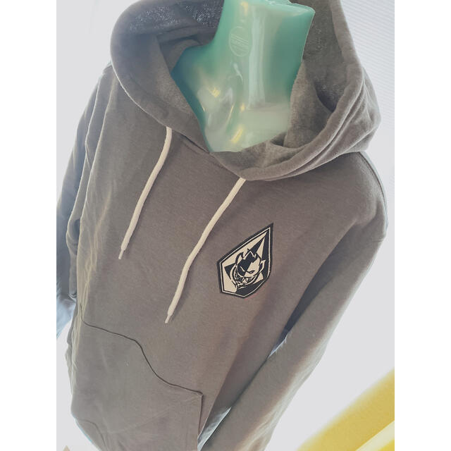 美品☆volcom×SPITFIRE★コラボパーカー