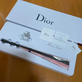 ディオール(Dior)のDIOR ノベルティ 扇子 ミニ香水 セット(香水(女性用))