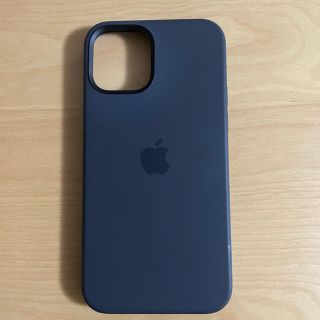 アップル(Apple)のiPhone 12 PRO Magsafe対応　シリコンケース(最終値下げ)(iPhoneケース)