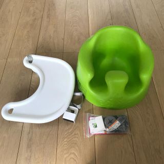 バンボ(Bumbo)の【送料込】バンボ　グリーン　テーブル付き　Bumbo(その他)