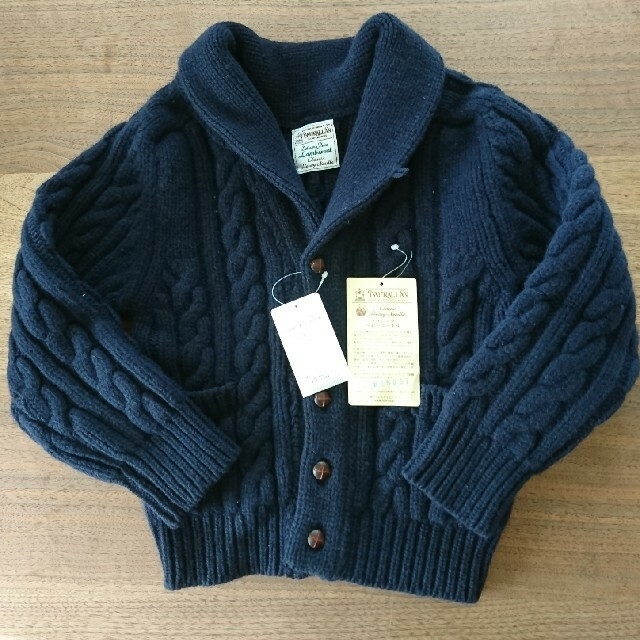 売れ筋ランキングも INVERALLAN - 【未使用タグ付き】INVERALLAN ニット ネイビー S(110~120) カーディガン 売れ筋ランキングも INVERALLAN - 【未使用タグ付き】INVERALLAN ニット ネイビー S(110~120) カーディガン