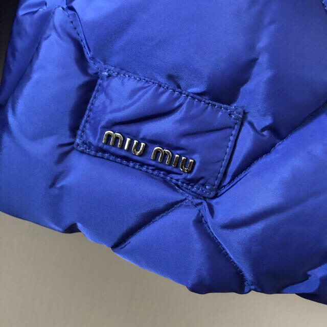 miumiu(ミュウミュウ)の‼︎年末SALE‼︎ ❤︎miumiu❤︎ 【美品】正規品 ダウンジャケット38 レディースのジャケット/アウター(ダウンジャケット)の商品写真