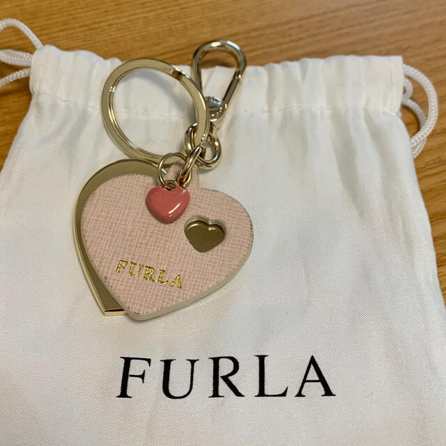 Furla(フルラ)の★中古品★FURLA ハートキーホルダー（ピンク） レディースのファッション小物(キーホルダー)の商品写真