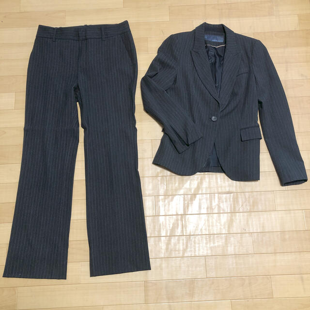 ZARA(ザラ)のZARA BASIC ストライプグレー スーツ上下セット　ザラ レディースのフォーマル/ドレス(スーツ)の商品写真