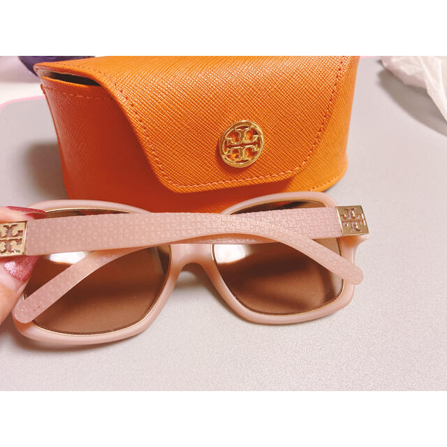 Tory Burch(トリーバーチ)のTory Burch トリーバーチ サングラス レディースのファッション小物(サングラス/メガネ)の商品写真